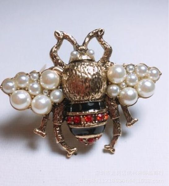 

honeybee brooch crystal diamond bee pins luxury designer brooches zinc alloy rhinestone fashion women insect sweater pins5, Gray