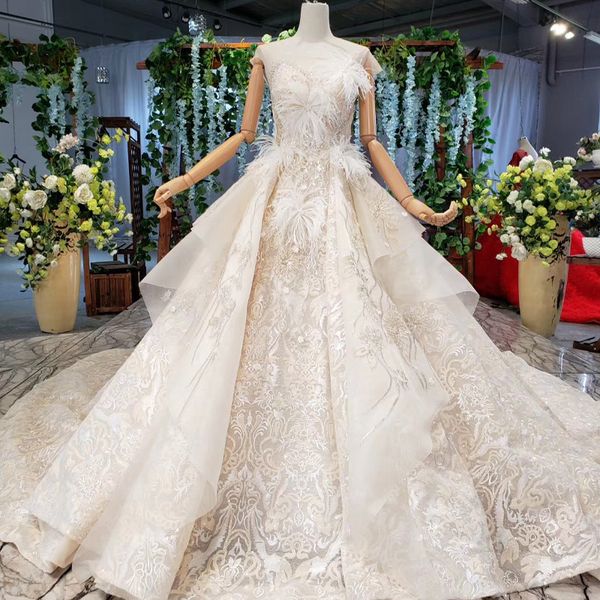 

luxury lebanon wedding dresses backless illusion scoop neck cap sleeve feather cascading ruffle wedding dresses bridal gowns abiti da sposa, White