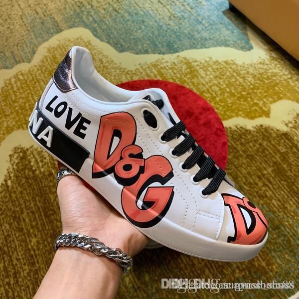 

2020 men's luxury fashion sneakers casual skateboard shoes poker graffiti canvas skating tennis sneakers size 38-45, Black