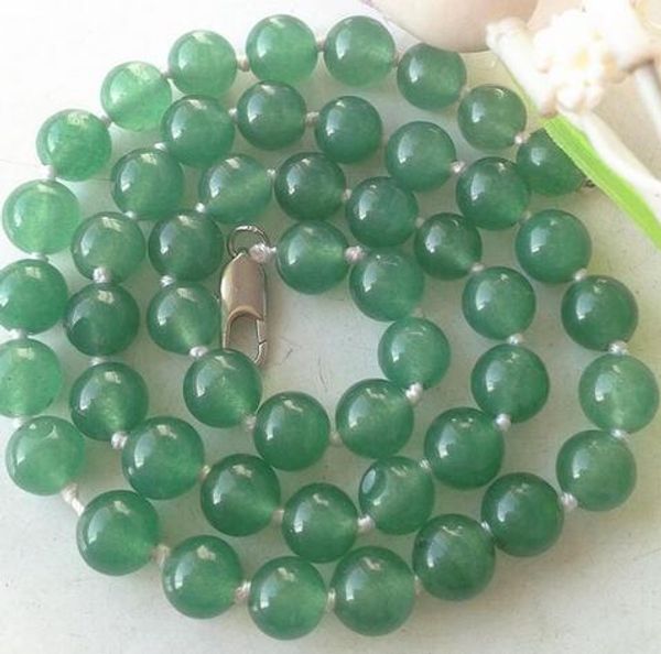 

natural 8mm round green jades necklace 18 ", Silver