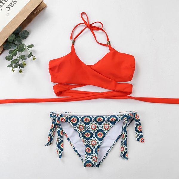 

beach halter split swimsuit fashion elastic bikini set polyester print push up women seaside adults holiday slim, White;black
