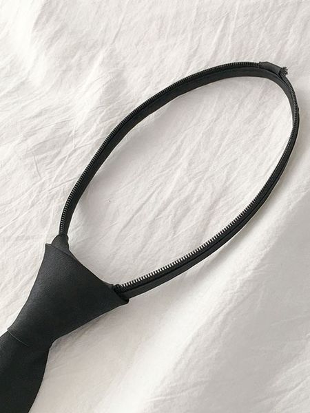 

korean version of college wind tie summer 2019 new womens wild-style zip arrow-shaped lazy tie, Blue;purple