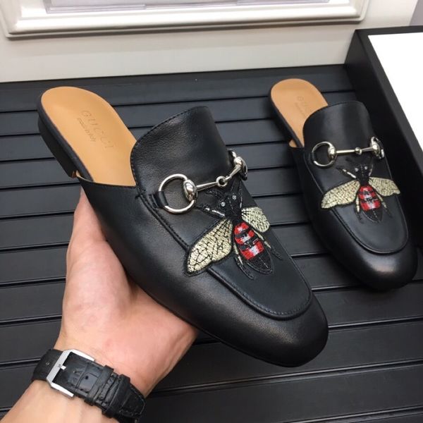 

2020 new luxury leather fashion high-end casual shoes 3d embroidered slippers