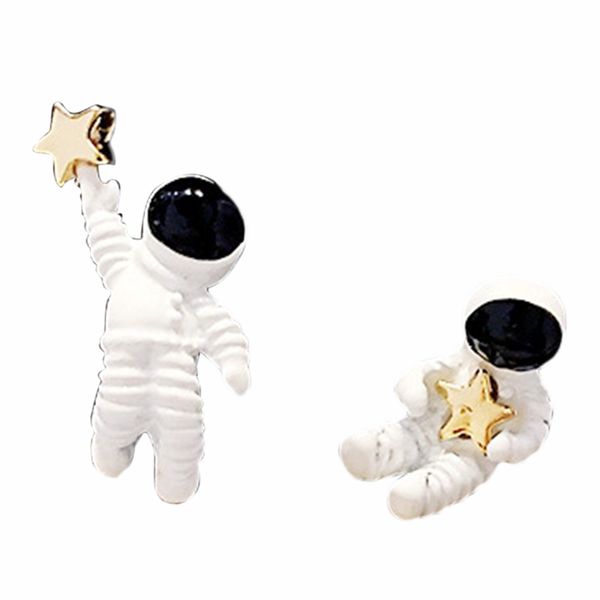 

temperament simple personality star astronaut pin simple korean earrings, Silver