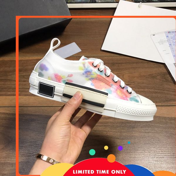 

lovers shoes limited cooperation b23 "single m classic logo as the main vision, in the way of large-area printing on the upper 787, Black