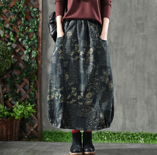 

2020 autumn new retro art print cotton denim skirt 1338, Black