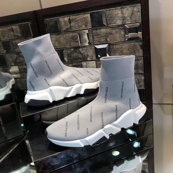 

2020 new bz9 high-quality women's casual sports shoes socks shoes couple models, fashionable wild flat shoes, box number 38-45