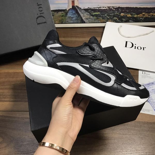 

2020 star with the same mesh increased father shoes men and women shoes wild ins super fire luminous trend casual shoes couple 000, Black