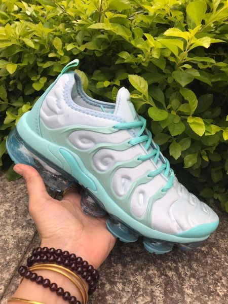 

2019 tn plus shoes designer women trainers brand sports shoes luxury sneakers designer sneakers womens dress shoes chaussures air sneakers, Black