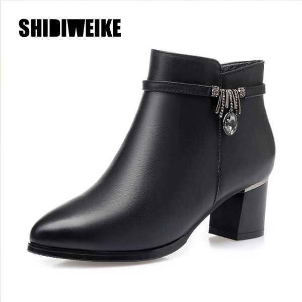 

2019 new genuine leather ladies short winter zipper mid heel boots wool warm snow boots women size 35-43 j980, Black