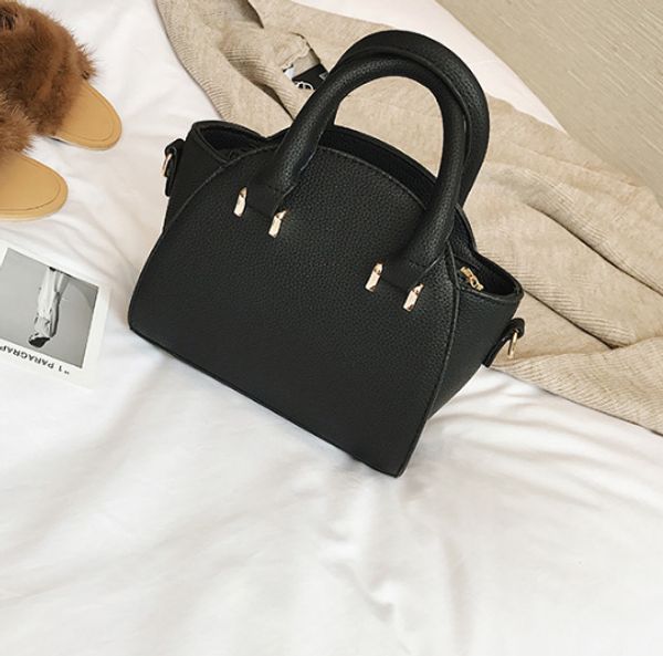

new designer crossbody handbags shoulder bags purses women handbag small shoulder bag fashion small square bag hand wing simple hand bag#