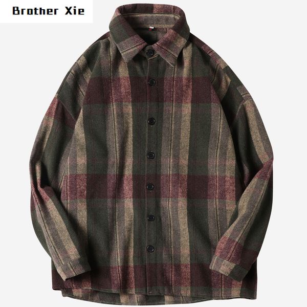 

autumn new plaid shirt men fashion retro woolen shirt man streetwear wild hip hop loose long-sleeved coat male clothes, White;black