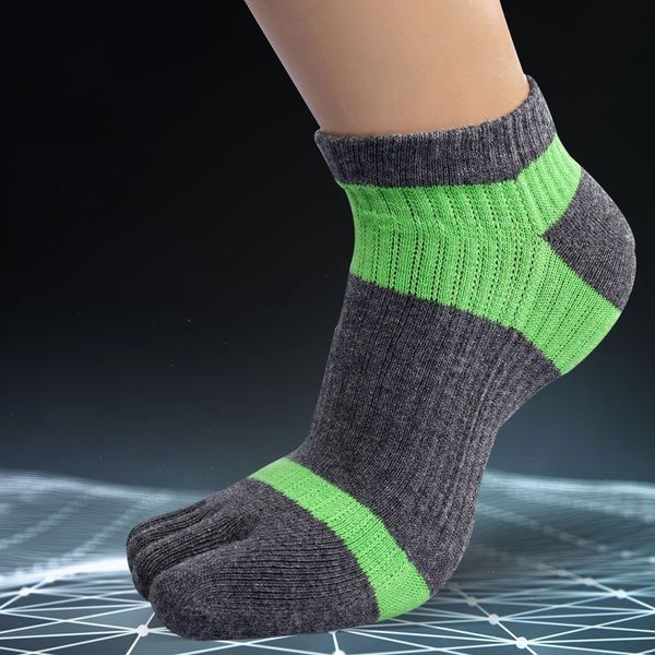 

men's cotton finger socks breathable five toe socks pure color sock cycling sweat absorbent ankle new 8, Black