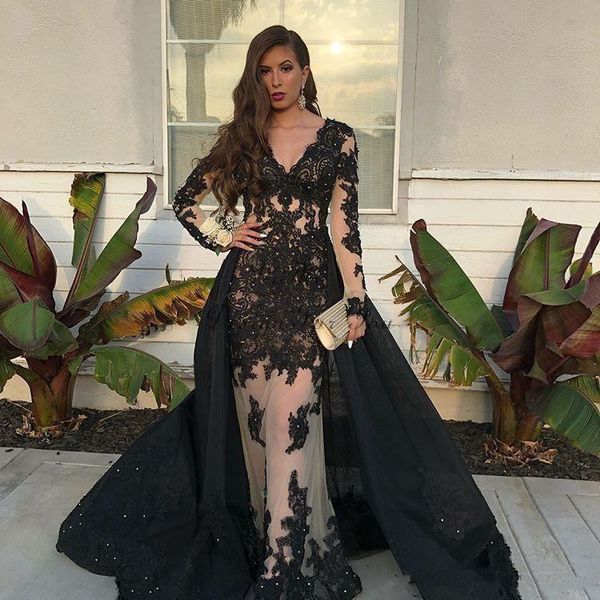 

2020 classic black mermaid evening dresses with detachable train lace v neck long sleeves sheer illusion bodice appliques prom gowns, Black;red