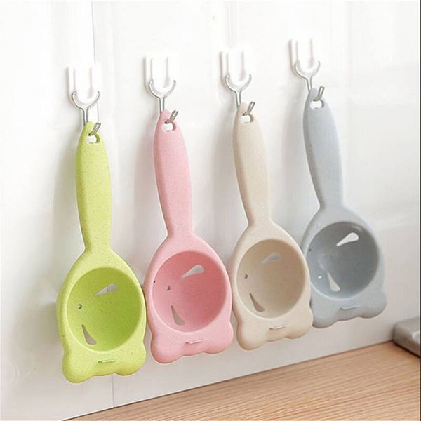 

4 colors plastic egg tools egg white separator egg yolk filter protein separator home kitchen chef dining cooking gadget