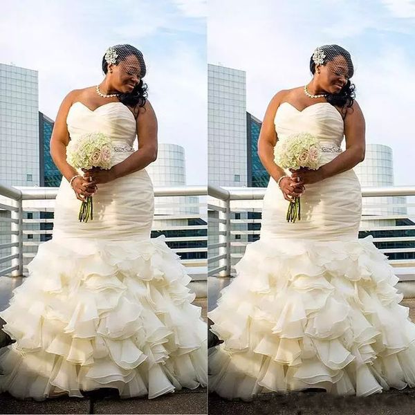 

2019 Custom Plus Size Dubai Arabic Mermaid Wedding Dresses Tiered Ruched Draped Robe De Marriage Sweetheart Long Floor Length Bridal Gowns