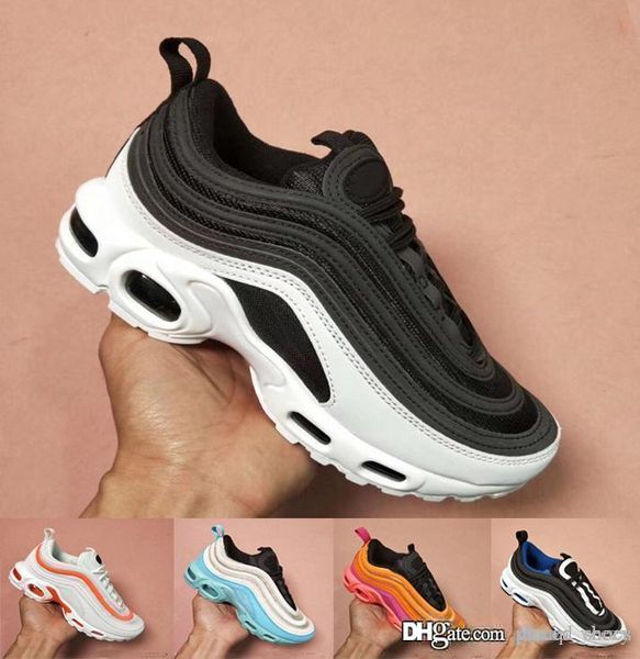 

2019 new luxury sport 97s plus women men outdoor shoes ultra tn chaussures designer mans zapatiallas cushion walking jogging sneakers