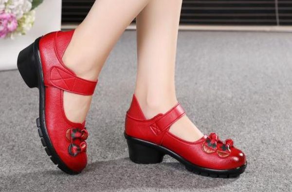 

2019 women's shoes in spring and autumn with new style middle heel coarse heel round head mother shoes#w186, Black