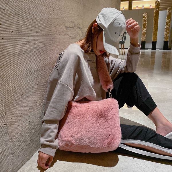 

faux fur shoulder bags for women 2019 winter warm crossbody messenger bag female travel solid color handbags bolsa feminina