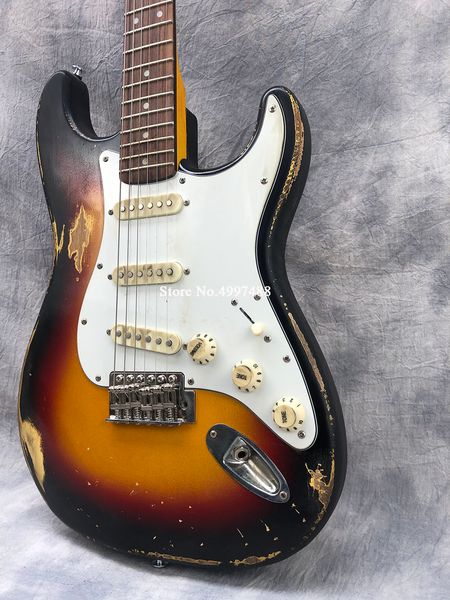 

Custom Shop Masterbuilt Chili Peppers Джон Frusciante 1962 3 тона Sunburst Heavy Relic ST Электрогитара, Винтаж Зелен