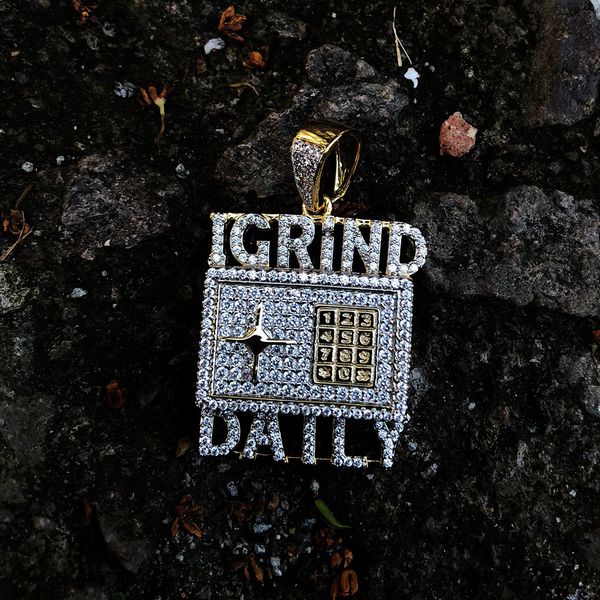 

cuban link chains 2019 personalized hip-hop safe micro zircon pendant igrind daily fashion accessories, Silver