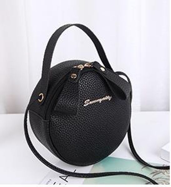 

2020 new arrival cute little round one shoulder diagonal portable cosmetic bag designer small bag wild