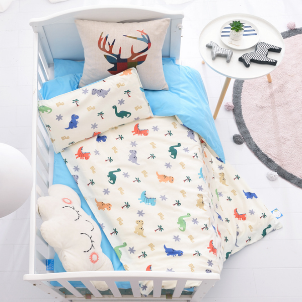 

3 pcs set cotton baby bedding set bed sheet duvet cover pillowcase words bear pink white eyes boy and girl cute beding