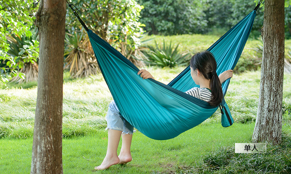 

outdoor comfortable skin-friendly furniture fabric single hammock tent outdoor camping swing hanging one-person hammock bed