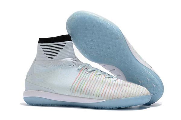 

Chuteiras top_soccer2020