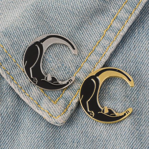 Black Cat Moon Enamel Pins Золото Серебряная Кошка Значок Брошь Осложневый ПИН Джинсовая Рубашка Сумка Воротник Панк Весел Животных Ювелирных Изделий Подарок для друзей