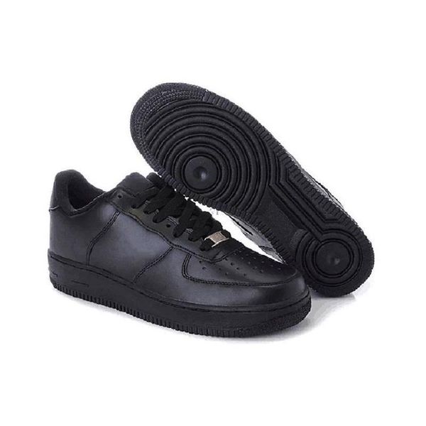 

2020 new f1 dunk shoes all black white men women sports skateboarding ones high low fashion luxury mens women designer shoes