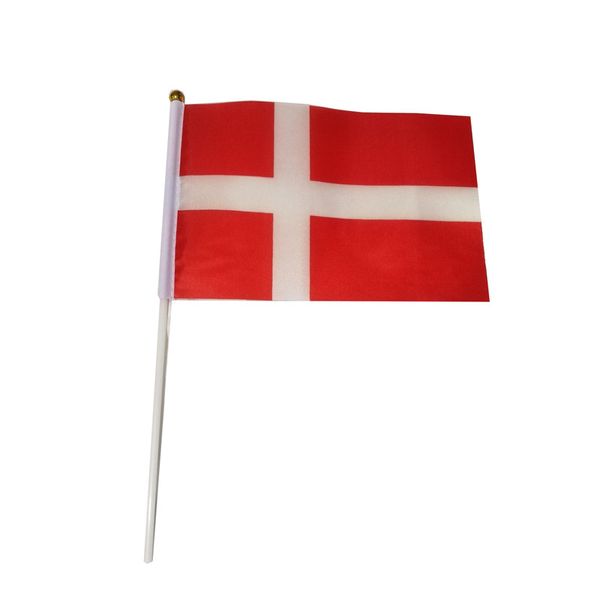 Флаг Дании 21x14 см полиэстер рука машет флаги Дания страна баннер с пластиковыми флагштоками