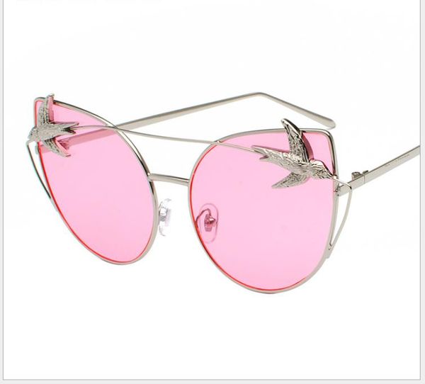 

new sunglasses female personality glasses retro ocean sunglasses, White;black