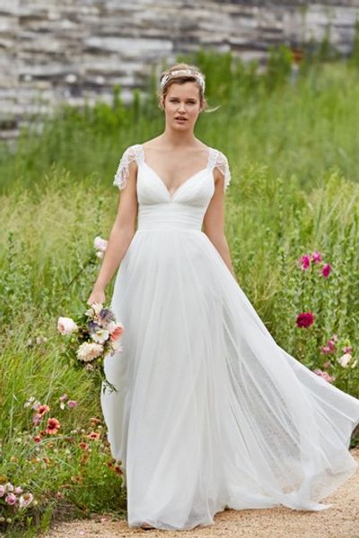 2019 lässig böhmische Brautkleider Country Style Plus Size schiere Spitze Boho Brautkleider Sexy Backless Tiefer V-Ausschnitt Hochzeitskleid Custom