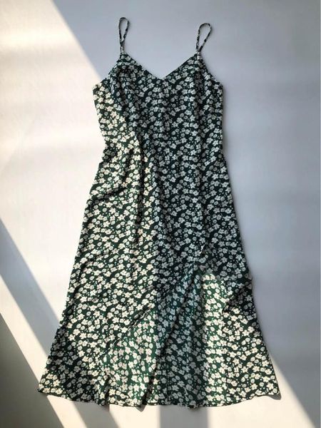 

women dress high slit daisy dress fresh and elegant little daisy slim, Black;gray
