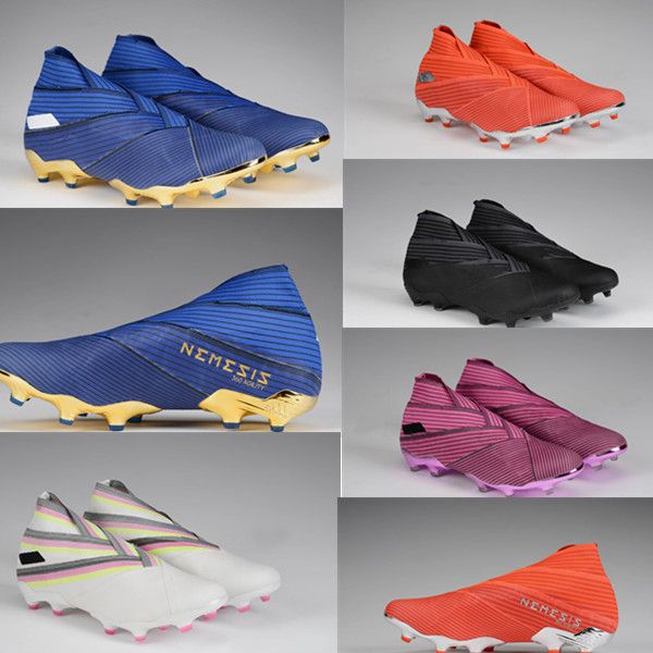 

Поляризованный пакет Футбольный мяч Nemeziz 19+, встроенный в фирменную обувь, с надпи