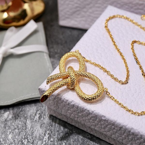 

beautiful and elegant girl heart-shaped bow necklace luxury designer jewelry women necklace fashion designer necklace gold chains, Silver