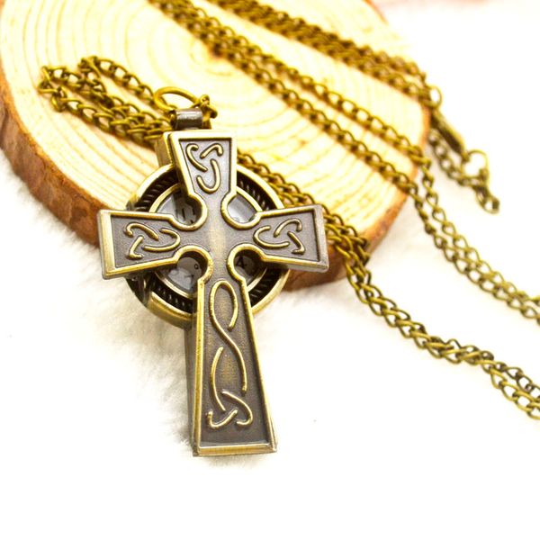 

fashion green bronze cross retro pocket watch flip necklace hanging chain student creative men and women electronic watch, Slivery;golden