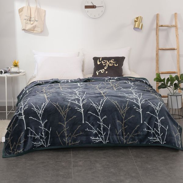 

tree thickened quality plush bedspread blanket 200x230cm high density super soft flannel blanket for the sofa/bed/car
