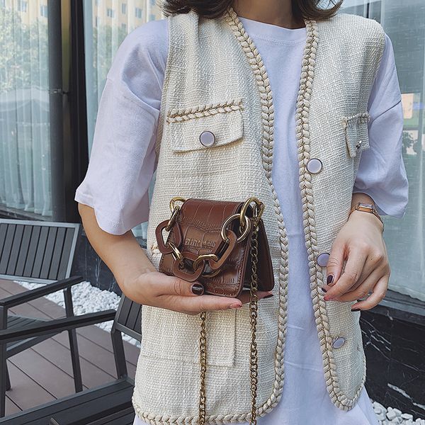 

мода мини седло женщины сумки на ремне дизайнерский бренд акриловые цепи сумки роскошные искусственная кожа женский crossbody сумка небольшо