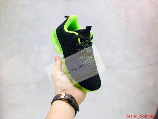 

2020 kids running shoes tn triple black infant sneakers rainbow be true children sport shoes boys girls tennis trainers