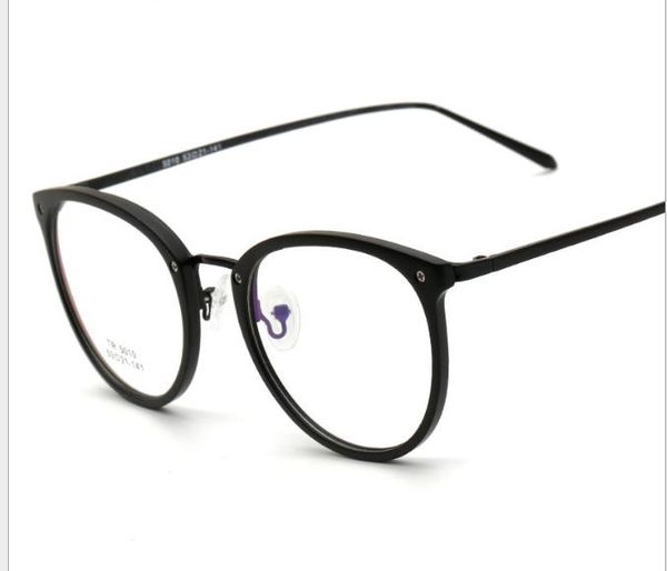 

literary and artistic male and female flat mirror new retro large frame glasses trend ultra-light tr90 glasses frame, White;black