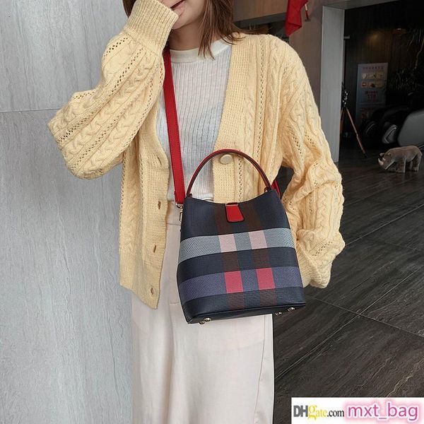 

2020 моды горячей продажи высокого качества ковшовых ленты сумка женская печати леопарда плечо тотализатор мессенджер кожа барсетка baozhili