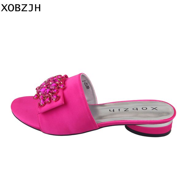 

xobzjh women's shoes 2019 summer fuchsia flat sandals open toe ladies buckle shoes slippers mature ladies party plus size, Black