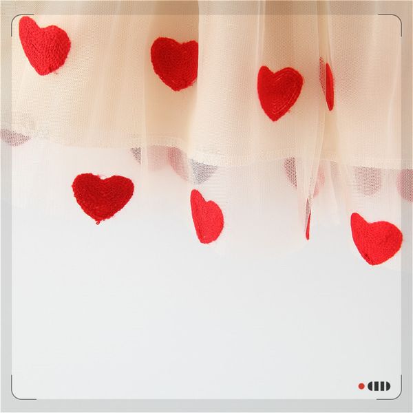 

осень новых стартовых девушек сплошного цвета строчок сердце кружево юбка ребёнкова мок два-piece с длинными рукавами платье, Red;yellow