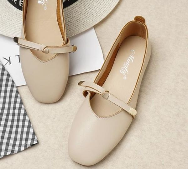 

0807 cqc3 popular womens fashion comfortable shoes style ladies flat shoes soft soles shoes with box, Red;white