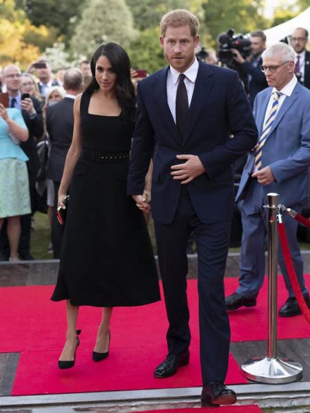 

meghan markle princess sleeveless black women midi dress square collar dresses with belt, Black;pink