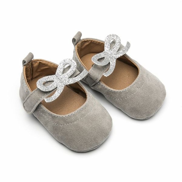 

2020 2020 newborn infant kid baby girl butterfly princess shoes with wings fashion first walkers shoes 0-18m