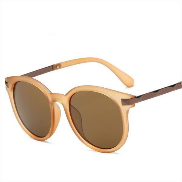 

new fashion trending glasses cool style retro round frame sunglasses for girls and women, White;black