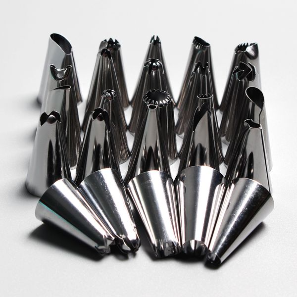 

26 pcs/set silicone icing piping cream reusable pastry bag+24 stainless steel nozzle set diy cake decorating tips